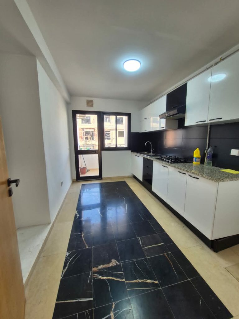 Appartement splus 2 &agrave; cit&eacute; el wahat