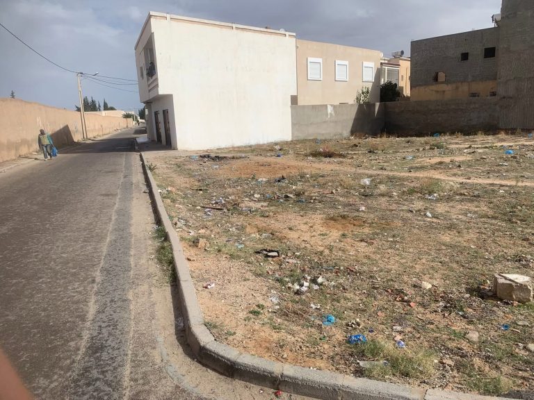 Terrain r&eacute;sidentiel &agrave; sidi bouzid hay el wouroud
