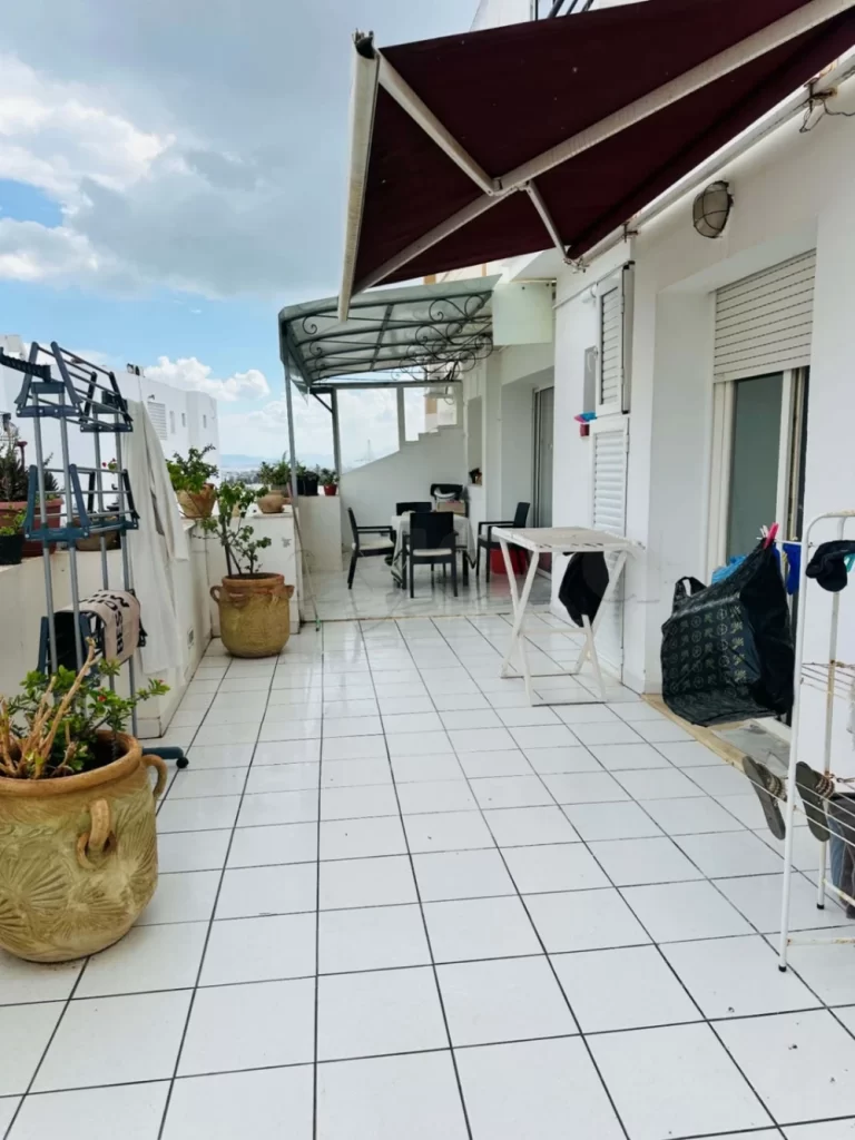 Magnifique appart s3 a menzah 7 bis avec terrasse