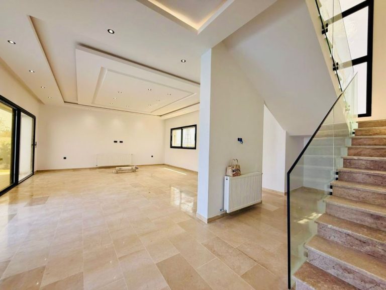 V665 villa amore hammamet