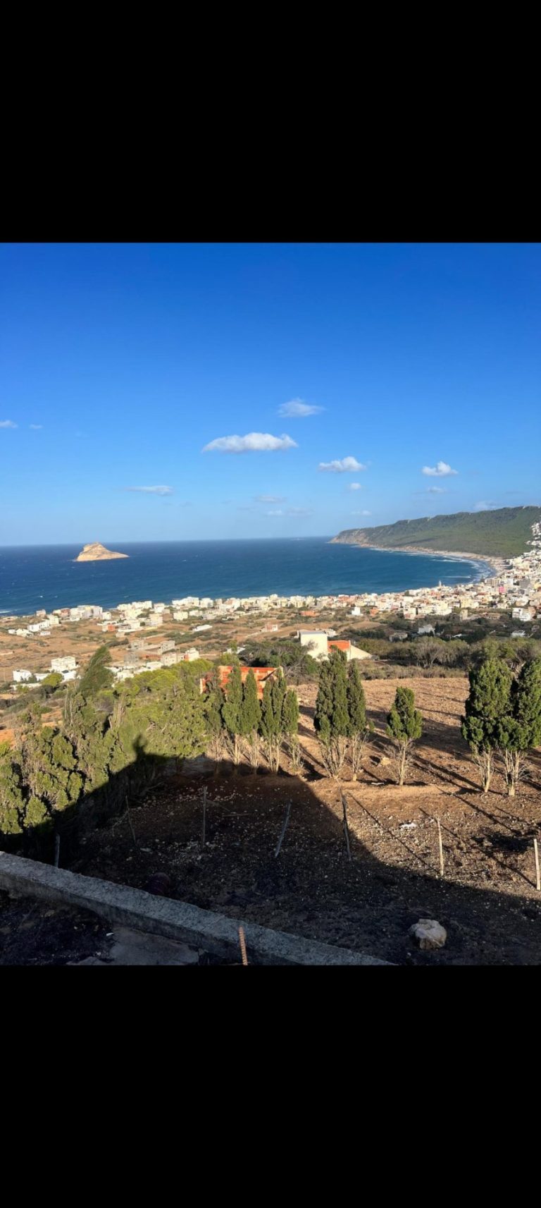 Terrain rafraf 1185 m2 vue panoramique 190 dt m2