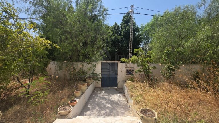 Villa de 250 m a menzah 9c
