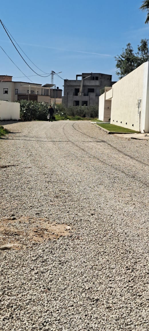 Un lot de terrain dans une zone villa
