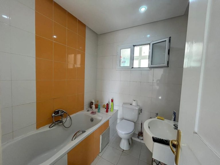 Beaux appartement plein zone touristique