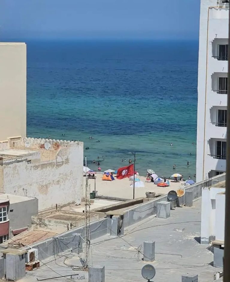Duplex s2 et s3 à corniche sousse vue mer