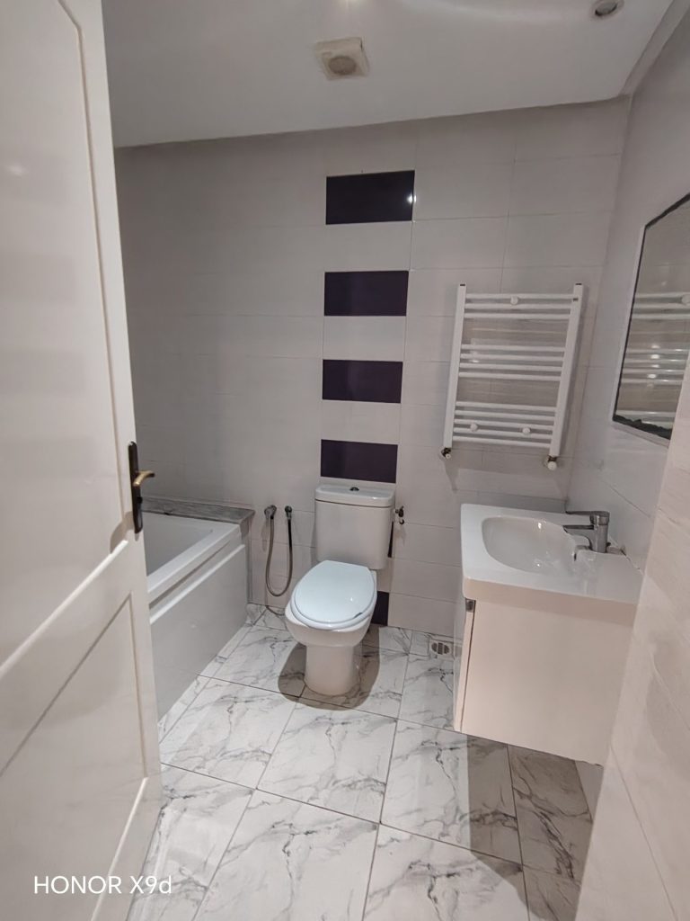 Appartement en rez de chaussée en face de mg lfh