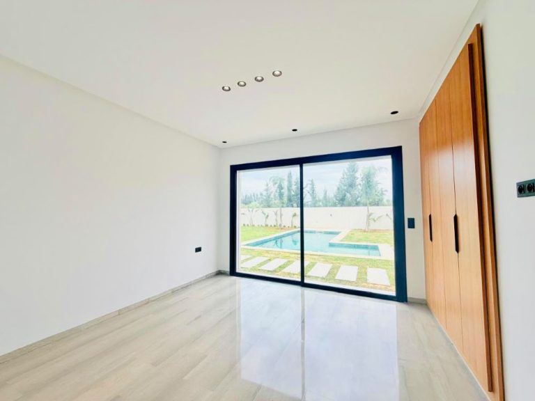V672 villa la roseraie sd