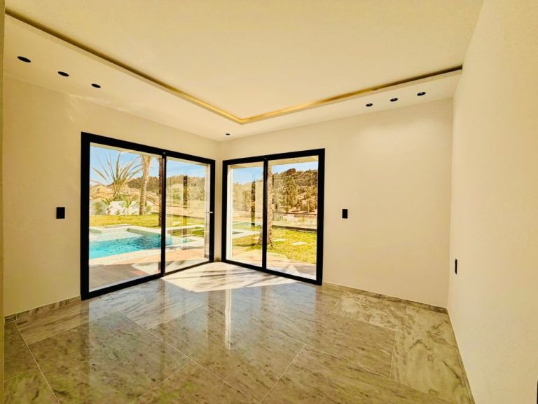 V640 villa reflet g