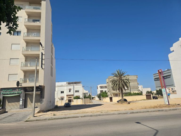 Terrain 850m et 450m autorisé r8 a sahloul